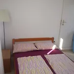 Apartament Sid *